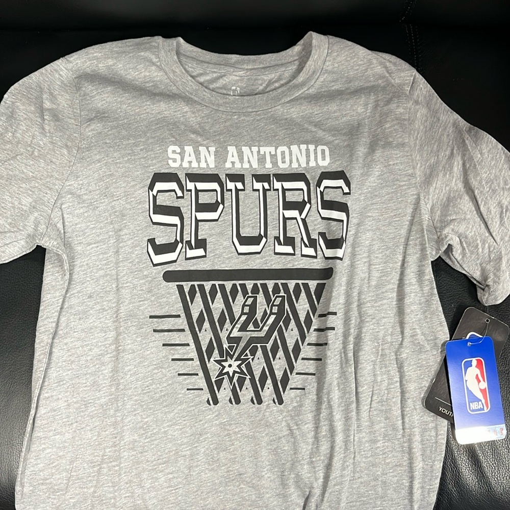 New With Tags 
San Antonio Spurs NBA basketball shirt
Shirt sleeve cotton